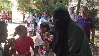 كشافة حديقة الحيوان يعثرون على فتاة سودانية مفقودة (فيديو)