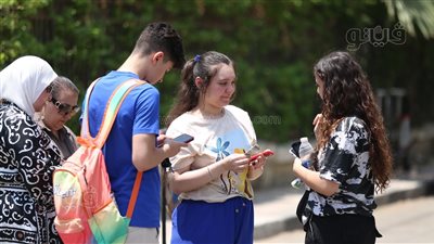 طلاب الشعبة الأدبية بالقاهرة: التاريخ فيه أسئلة مبتتحلش (فيديو) 