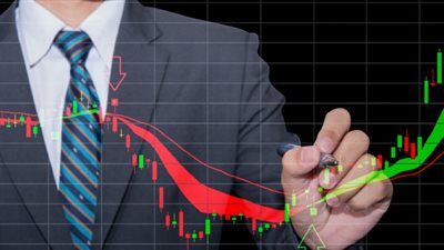 خبير اقتصادى يوضح أسباب استعانة شركات السمسرة بالمحللين الفنيين في البورصة