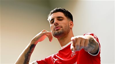 ليفربول يعلن ضم دومينيك سوبوسلاي قادما من لايبزيج الألماني (فيديو وصور)