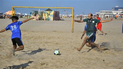 نتائج الجولة الأولى بدوري الكرة الشاطئية (صور)