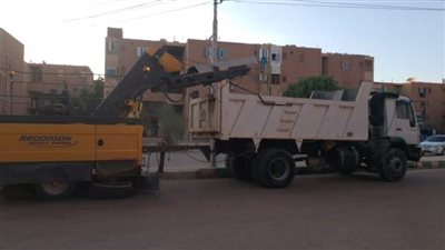 واحات الوادي الجديد تشن حملات نظافة يومية وإزالة المخلفات خلال إجازة عيد الأضحى 
