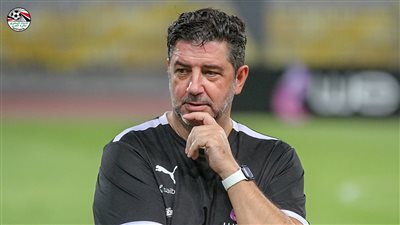 حقيقة رحيل فيتوريا عن منتخب مصر لتدريب أهلي جدة السعودي 