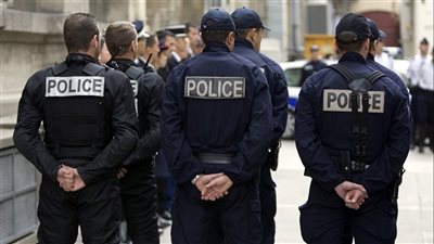 إصابة 5 أشخاص في انفجار مبنى شمال باريس