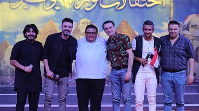 شباب لايف يشعل احتفالات ذكرى ثورة 30 يونيو (صور)