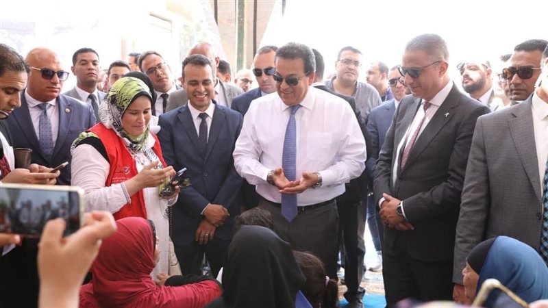 وزير الصحة يتفقد