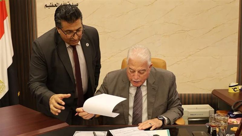 محافظ جنوب سيناء