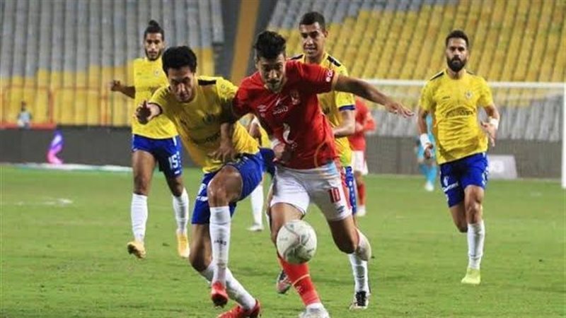 الأهلى والأسماعيلى،