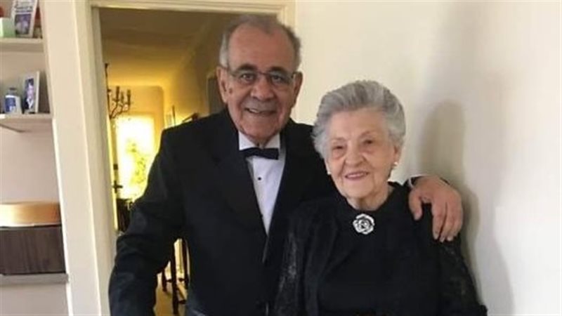 فاروق ياسين بصحبة