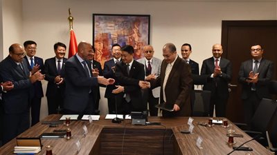 تعاون بين المجتمعات العمرانية و