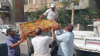 إزالة 1040 حالة إشغال طريق مخالف بالبحيرة (صور)