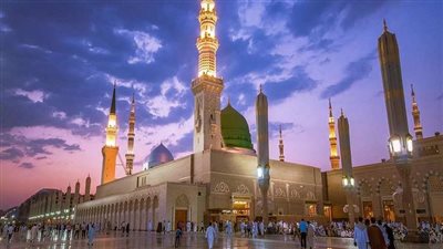 هل هناك وقت محدد لزيارة المسجد النبوي؟