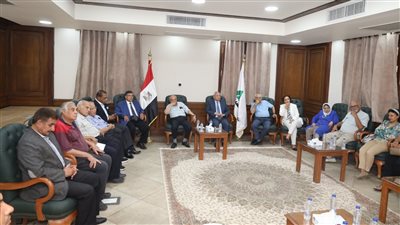 نقيب المهندسين يلتقي وفد مهندسي شرق القاهرة