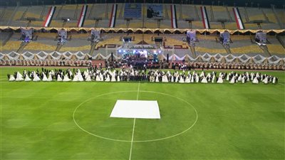 المنطقة الشمالية العسكرية تنظم حفل زفاف جماعي لـ 300 شاب وفتاة من أبناء المحافظات