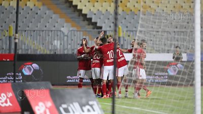 الدوري المصري،الأهلي يواصل تقدمه على الإسماعيلي بعد 75 دقيقة وهدف ملغي للدراويش