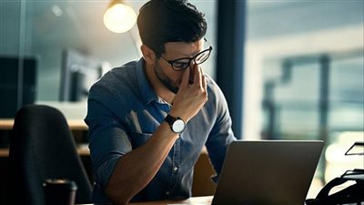  إرهاق العين، نصائح لأصحاب المهن المعتمدة على الكمبيوتر (فيديو)