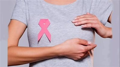 9 علامات تشير إلى الإصابة بسرطان الثدي