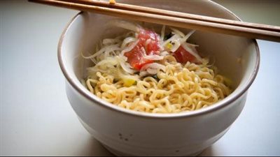 طريقة عمل الإندومي، أضمن من الجاهزة وبأقل التكاليف