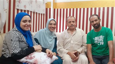 الأولى على الجمهورية في الدبلوم التجاري: الناس فاكرة التعليم الفني فاشل (بث مباشر)