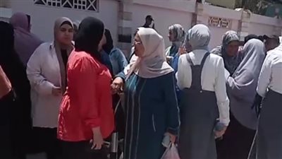  طلاب الثانوية العامة بالفيوم: امتحان الإنجليزي في مستوى الطالب المتوسط 