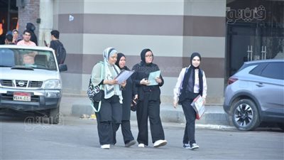 طلاب الثانوية العامة بالقاهرة: امتحان التفاضل في مستوى الطالب المتوسط (فيديو)