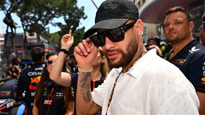 بعد ضجة خيانته لصديقته، فضيحة جديدة لـ نيمار داخل ملهى ليلي