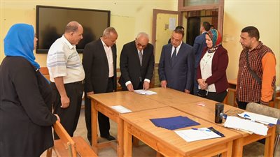 وزير التربية والتعليم يتفقد لجان المتفوقين بالإسكندرية (صور)