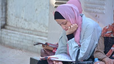 طلاب الثانوية العامة بالقاهرة: امتحان الإنجليزي في مستوى الطالب المتوسط 