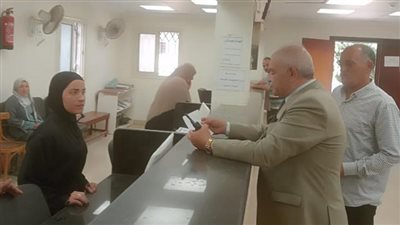 رئيس الزقازيق يفاجئ الوحدة المحلية لبيشة قايد ويتابع سير العمل