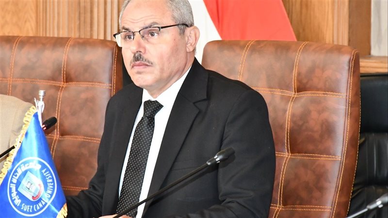 الدكتور ناصر مندور