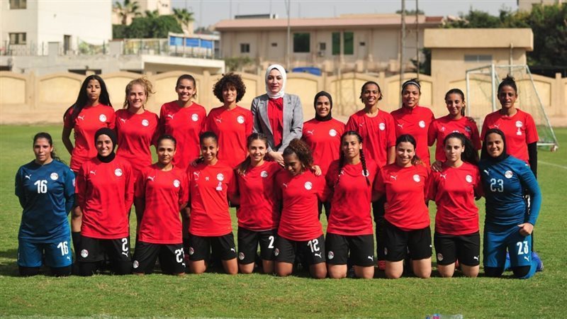 منتخب الكرة النسائية،