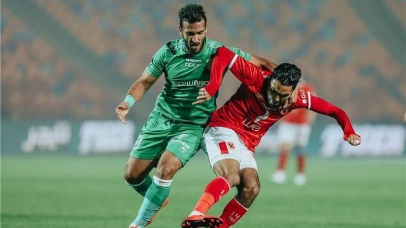 فريق الأهلي أمام