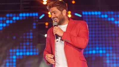 تامر حسني نجم أولى حفلات مهرجان العلمين الجديدة