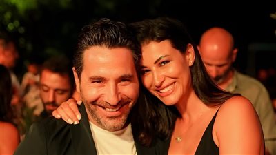 ريم سعيدي تفاجئ جمهورها بأحدث صور من حفل زفافها في الذكرى السادسة 