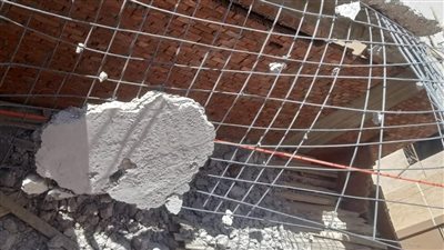 في استجابة لشكوي مواطن، الجيزة تزيل بناء مخالفا بحي الهرم (صور)