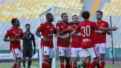الأهلي ينهي الشوط الأول أمام الاتحاد السكندري بثنائية معلول وكهربا (صور)