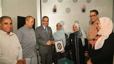 محافظ الغربية يزور أوائل الدبلومات الفنية: فخورون بحصولكم على المراكز الأولى على مستوى الجمهورية