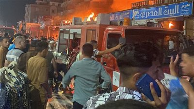 إصابة 10 باختناقات في حريق بمعرض أحذية بمصيف جمصة 