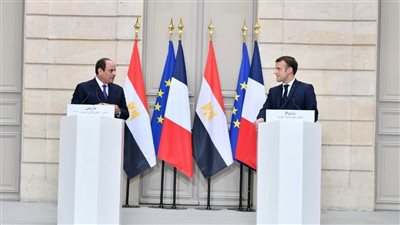 قادة مصر وفرنسا والأردن: السبيل الوحيد لتحقيق سلام حقيقي هو إنشاء دولة فلسطينية مستقلة على أساس حل الدولتين