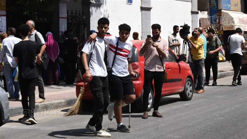 طلاب الثانوية العامة،