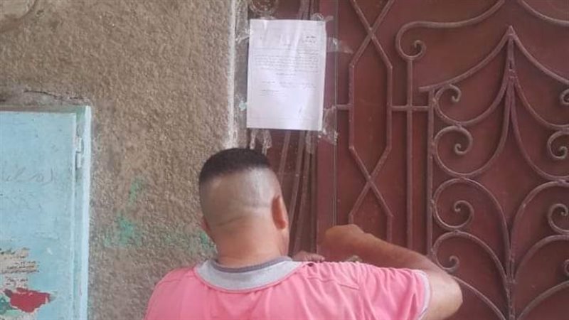 الجيزة تضع ملصق توعية