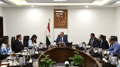 رئيس الوزراء يتابع مستجدات العمل بمشروع تنمية المنطقة الاقتصادية للمثلث الذهبي 