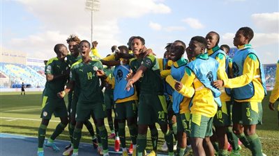إعلان حالة الطوارئ بالمجموعة الثالثة بأمم أفريقيا تحت 20 سنة.. تفاؤل حذر بتدريبات السنغال وغانا.. تركيز وروح معنوية عالية بأفريقيا الوسطى.. وجولة سياحية لمنتخب الكونغو