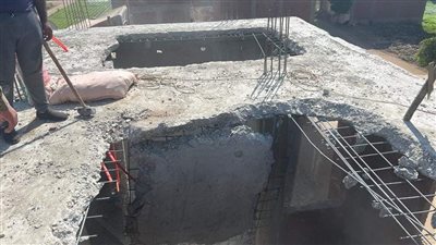 إزالة بناء مخالف بأبو النمرس استجابة لشكوى من مواطن (صور)