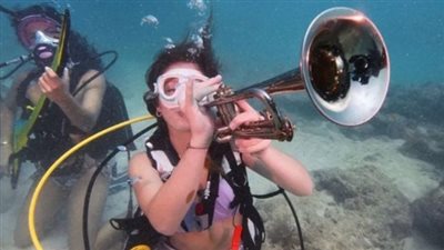 لأول مرة، حفل موسيقي في قاع البحر لحماية الشعاب المرجانية