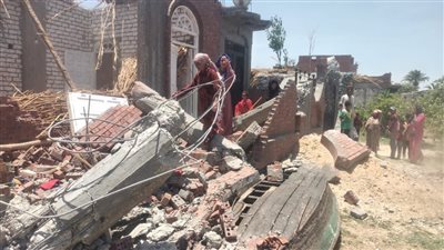 محافظة أسيوط تضع خطة زمنية لتنفيذ حملات إزالة التعديات على الأراضى 