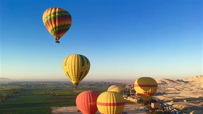 إلغاء رحلات البالون اليوم بسبب العوامل الجوية في الأقصر 