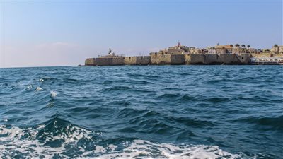 تفسير حلم ماء البحر في المنام وعلاقته بانتهاء الكرب وتفريج الهموم 