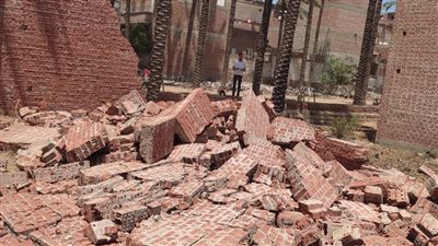 إزالة 33 حالة تعد بنطاق 8 مراكز بالبحيرة (صور)