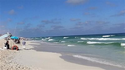 البحث عن جثمان شاب غرق بمنطقة كليوباترا شرق الإسكندرية